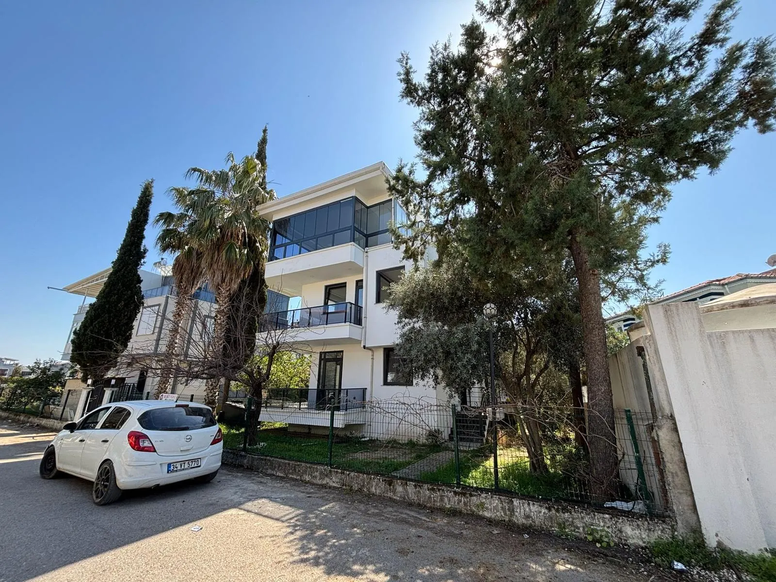 BELEK: 4+1 VILLA ZUM VERKAUF, KOMPLETT RENOVIERT, ZU FUSS ZUM MEER